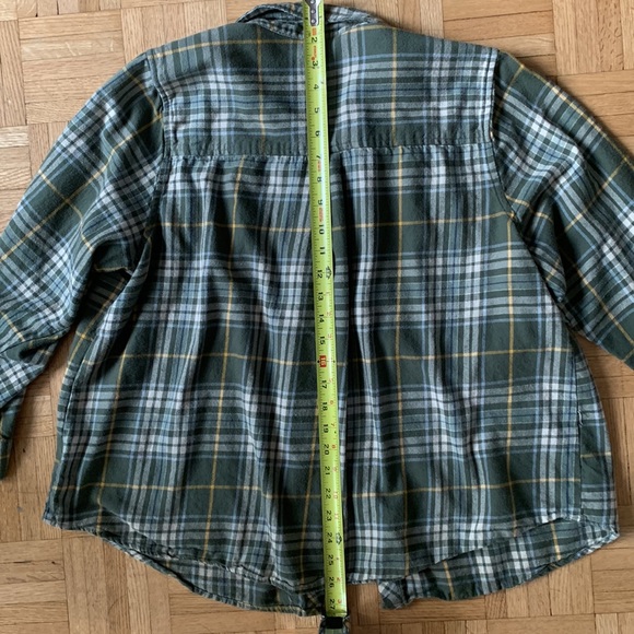 Green Plaid Long-sleeve T - Picture 6 of 13